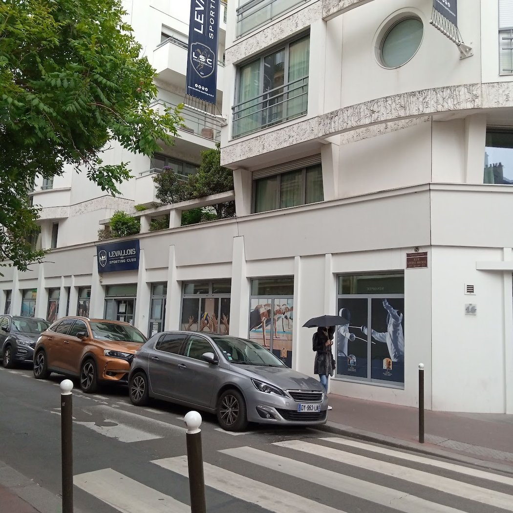 Levallois Sporting Club 3